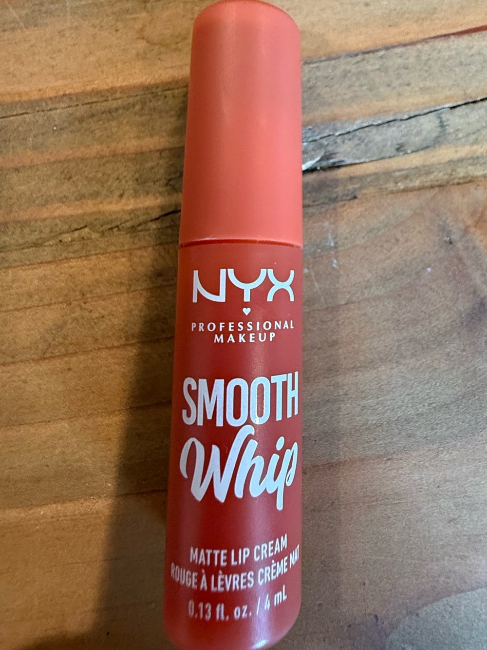 NYX Smooth Whip PUSHIN CUSHION